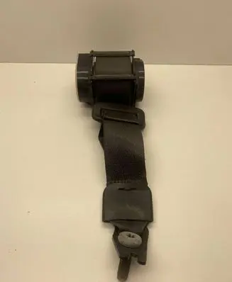 Chevrolet Malibu Rear seatbelt 84381816 689851248 1PCB00662