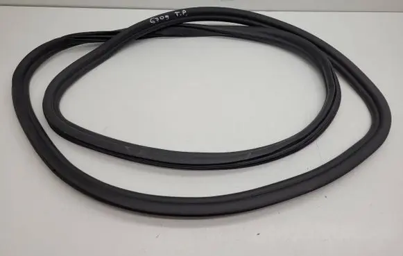 BMW 7 G11 G12 Front door rubber seal 7336046AUTOFROST