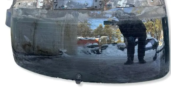 BMW 5 E60 E61 Opening tailgate glass 43R001026 E000182