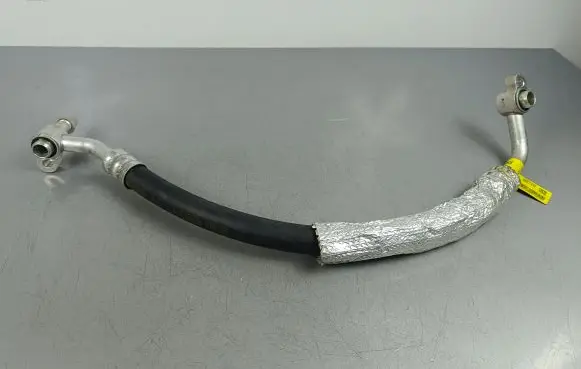 Dodge Durango Air conditioning (A/C) pipe/hose 68217212AB