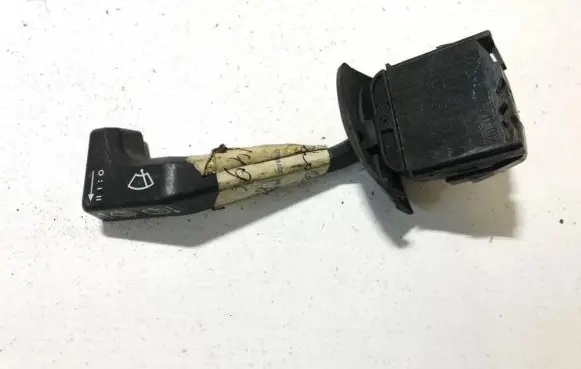 Opel Kadett E Wiper control stalk 090243395 090243254