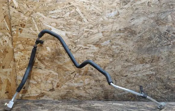 Jaguar XJL Air conditioning (A/C) pipe/hose