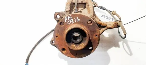 Peugeot 207 Front wheel hub 