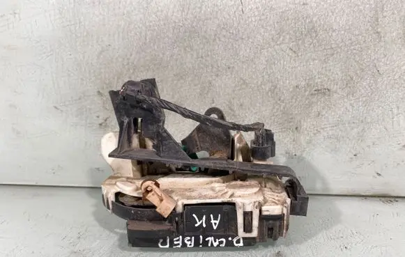 Dodge Caliber Rear door lock