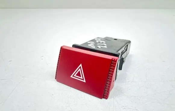 Hyundai Getz Hazard light switch