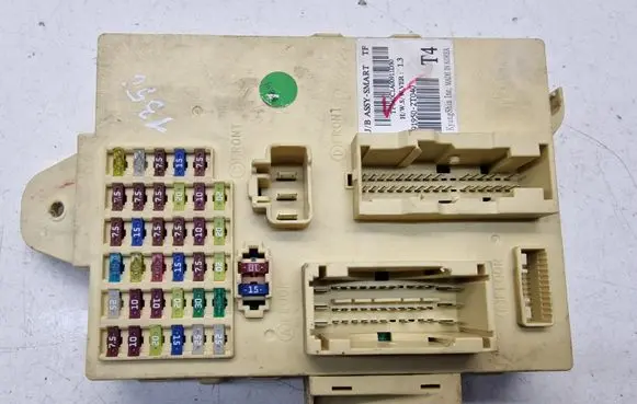 KIA Optima Fuse box set 919502T040