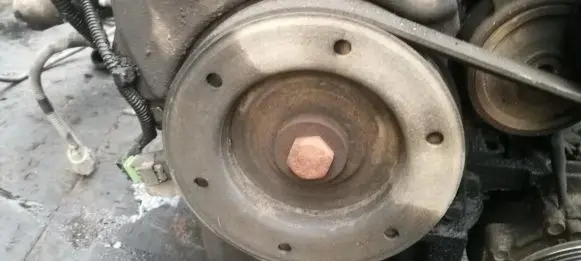 Volvo V50 Crankshaft pulley