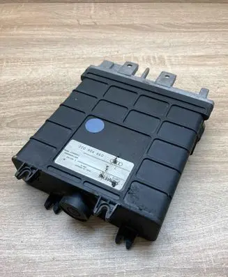 Audi 80 90 S2 B4 Engine control unit/module ECU 039906022