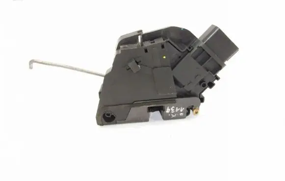Mazda 3 I Rear door lock