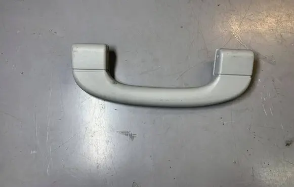 BMW 5 E60 E61 Front interior roof grab handle 9143516