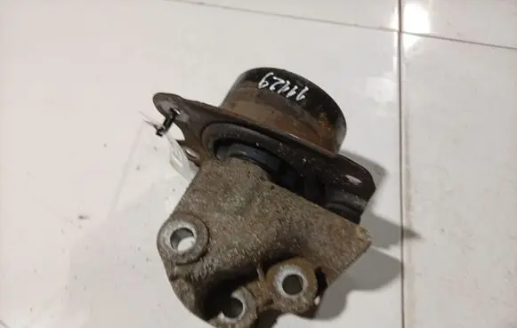 Opel Antara Engine mount bracket 