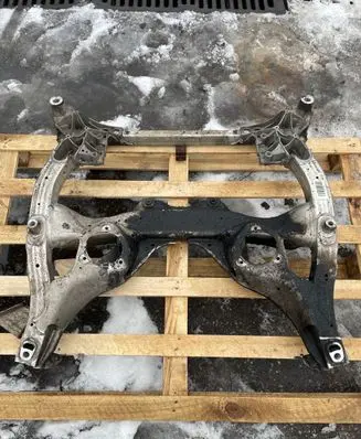 BMW 5 F10 F11 Front subframe 6796692
