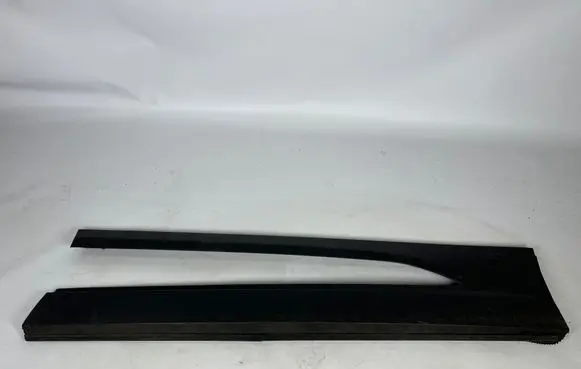 Opel Mokka B Front door trim (molding) 9848847880