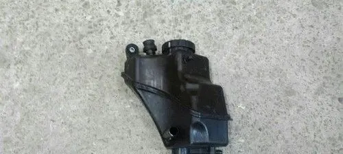 Mercedes-Benz CL C216 Air suspension tank/reservoir 2213200214