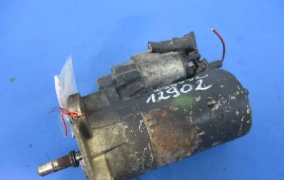Volkswagen Polo III 6N 6N2 6NF Starter motor
