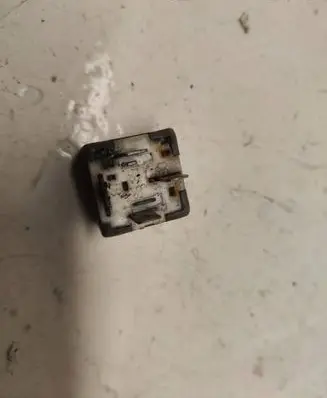 Audi A4 S4 B5 8D Other relay 443951253K