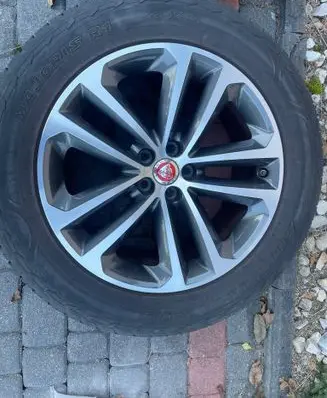 Jaguar F-Pace R18 forged rim 0000