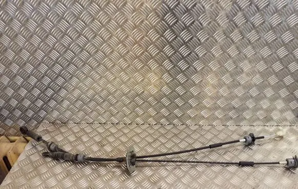 Hyundai ix35 Gear shift cable linkage 2Y3001D21
