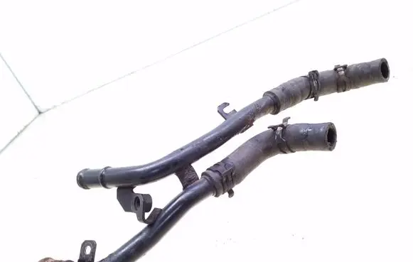 Volkswagen Touran I Engine coolant pipe/hose 3C0121070F