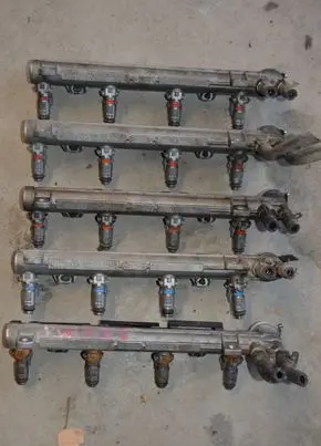 Volkswagen Golf IV Fuel main line pipe 036133319E