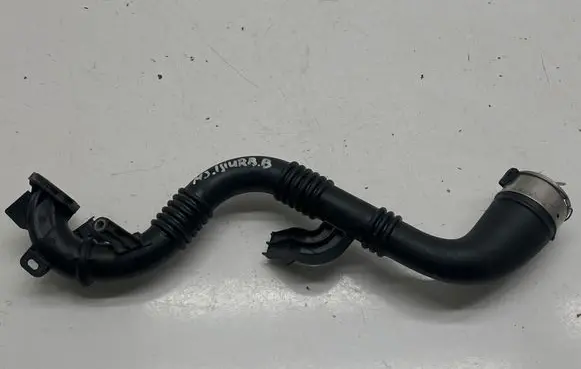 Intercooler hose/pipe