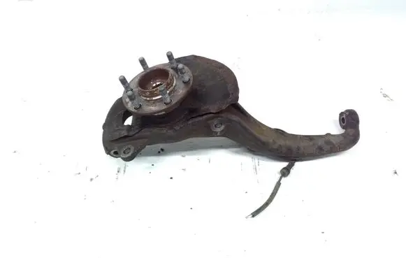 Nissan Navara D23 Front wheel hub spindle knuckle