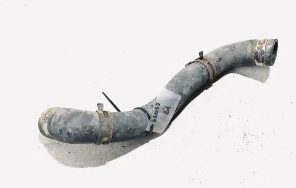 Renault Scenic II - Grand scenic II Engine coolant pipe/hose