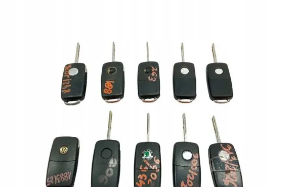Volkswagen PASSAT B5.5 Ignition key/card
