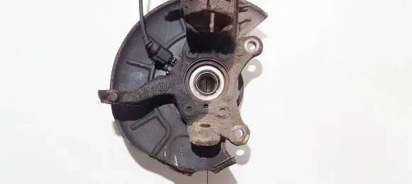 Volkswagen Jetta V Front wheel hub