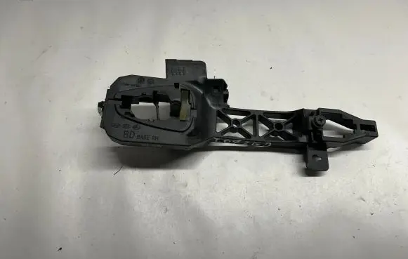 KIA Cerato Rear door interior handle
