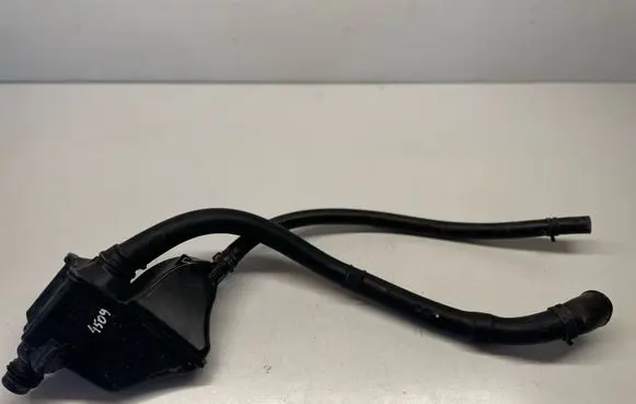 Audi Q5 SQ5 AdBlue liquid reservoir 80A131963F