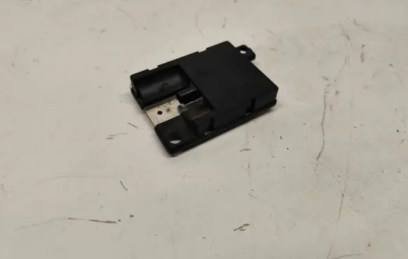 BMW 5 E60 E61 Bluetooth antenna 6928461 921800002