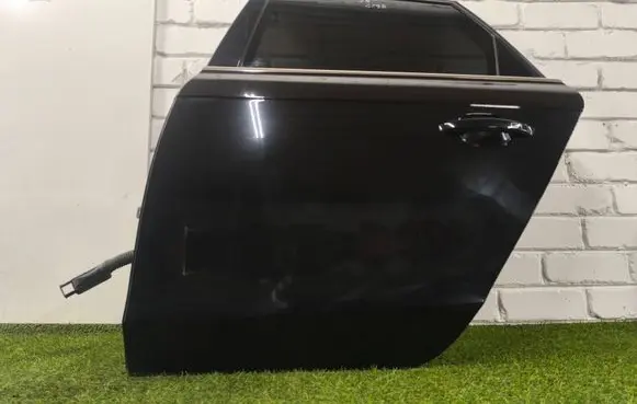 Rear door