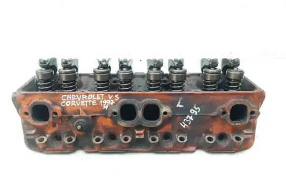 Chevrolet Corvette Engine head L48ENGINE