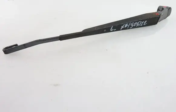 Mitsubishi Pajero Pinin Front wiper blade arm 