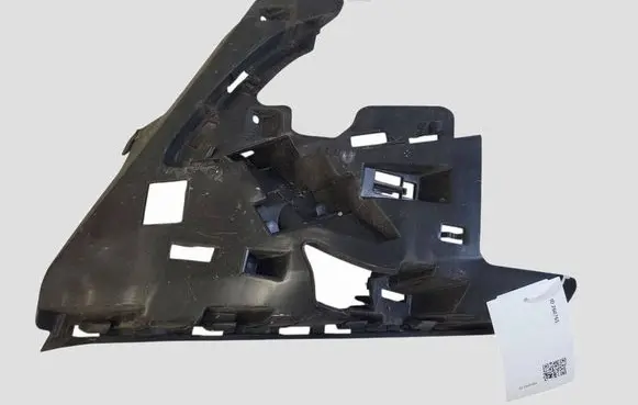 Volvo V60 Front bumper mounting bracket 31323425