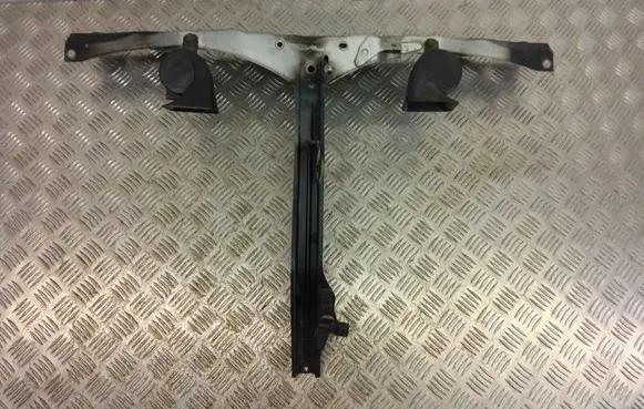 Lexus RX 330 - 350 - 400H Radiator support slam panel bracket 