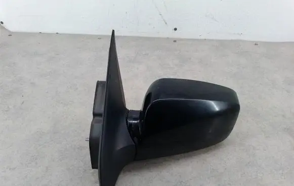 KIA Sorento Front door electric wing mirror 