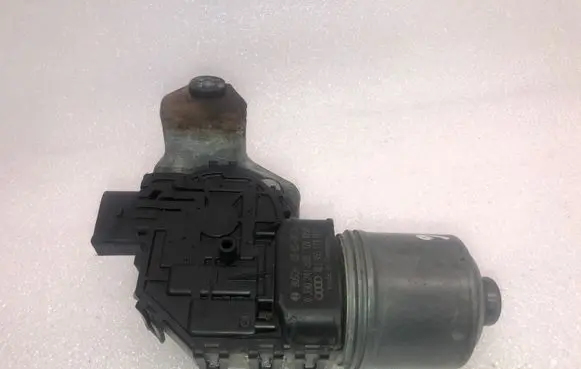 Audi A4 S4 B6 8E 8H Front wiper linkage 8E1955119 0390241509