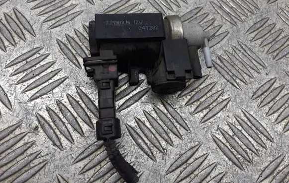 Hyundai Santa Fe Valve vacuum 72190316