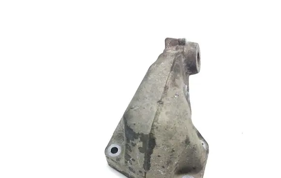 Mercedes-Benz GL X164 Engine mounting bracket A6422230207