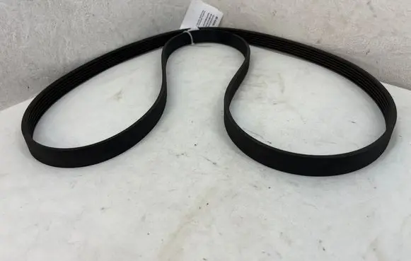 Opel Insignia A Alternator belt 55571050