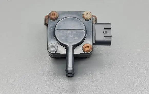 Honda Accord Exhaust gas pressure sensor RL01590
