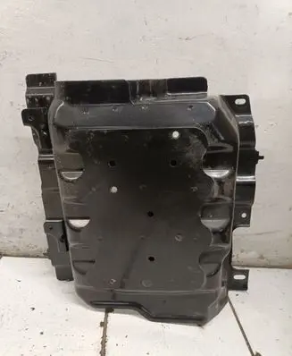 Land Rover Defender Other under body part L8B210C724AA