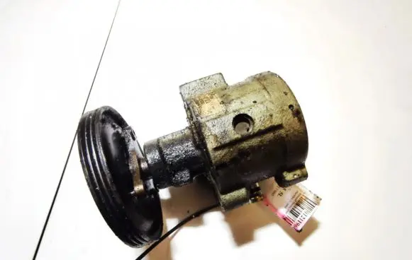Renault Scenic I Power steering pump 26040186 7700840106
