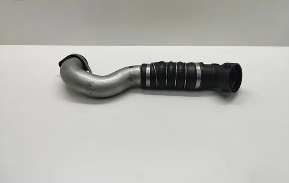 BMW 5 E60 E61 Intercooler hose/pipe 7798438 779843802 118844