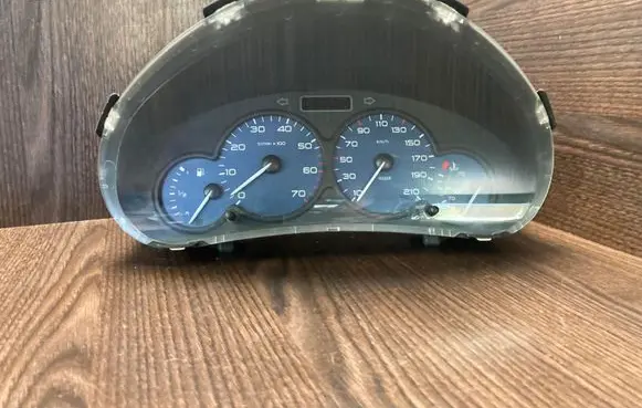 Citroen Berlingo Speedometer (instrument cluster) 9659364580 000709412