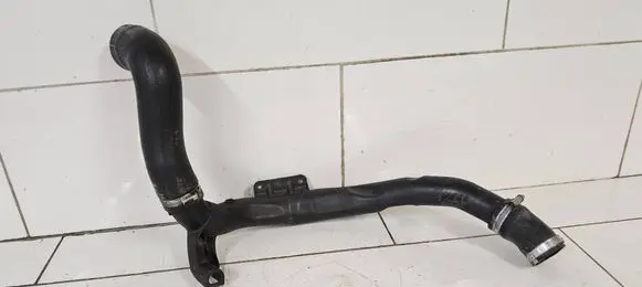 Volkswagen Touran II Intercooler hose/pipe 1K0145840AC