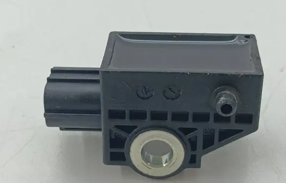 Honda CR-V Airbag deployment crash/impact sensor 77975T2AA010M4