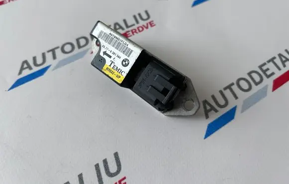 BMW 5 E39 Airbag deployment crash/impact sensor 8381564 6902054